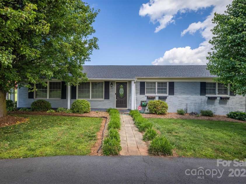 107 Pete Brittain Road, Morganton, NC 28655.  MLS# CAR4256244, YatesRealty ID 14657. 