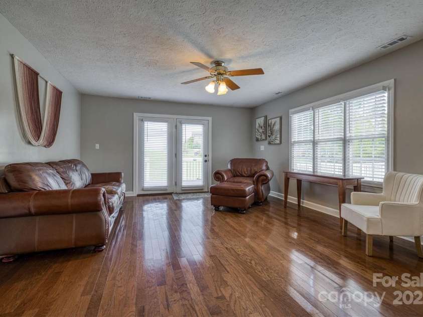 107 Pete Brittain Road, Morganton, NC 28655.  MLS# CAR4256244, YatesRealty ID 14657. 
