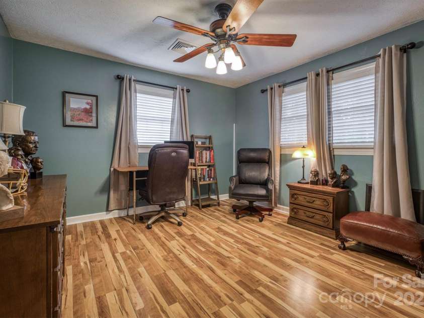 107 Pete Brittain Road, Morganton, NC 28655.  MLS# CAR4256244, YatesRealty ID 14657. 
