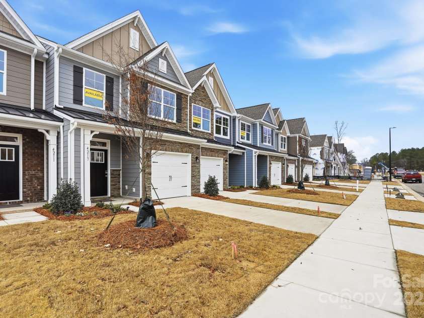 4217 Black Court, Harrisburg, NC 28075.  MLS# CAR4237312, YatesRealty ID 14659. 