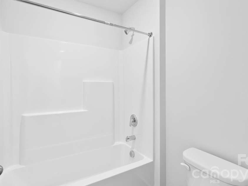 15119 Puffin Court, Charlotte, NC 28215.  MLS# CAR4362141, YatesRealty ID 14662. 
