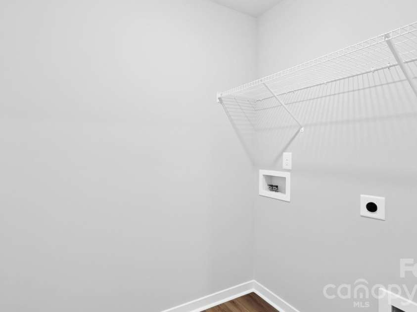 15119 Puffin Court, Charlotte, NC 28215.  MLS# CAR4362141, YatesRealty ID 14662. 