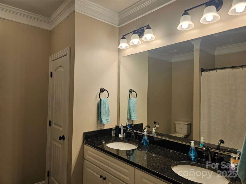 1200 Kent Drive, Lancaster, SC 29720.  MLS# CAR4252869, YatesRealty ID 14664. 