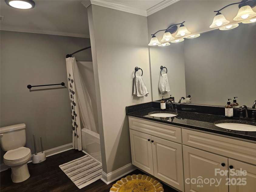 1200 Kent Drive, Lancaster, SC 29720.  MLS# CAR4252869, YatesRealty ID 14664. 