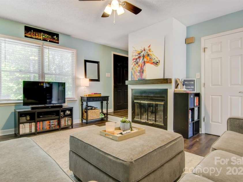 1485 20th Avenue, Hickory, NC 28601.  MLS# CAR4257174, YatesRealty ID 14665. 