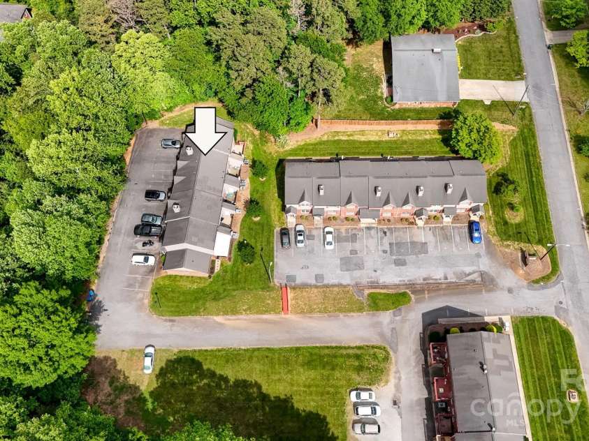 1485 20th Avenue, Hickory, NC 28601.  MLS# CAR4257174, YatesRealty ID 14665. 