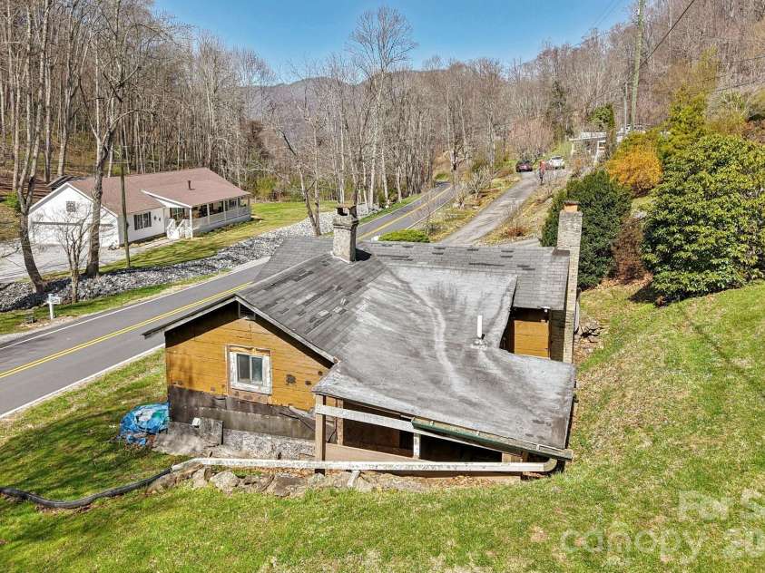 719 Camp Branch Road, Waynesville, NC 28786.  MLS# CAR4364816, YatesRealty ID 14667. 
