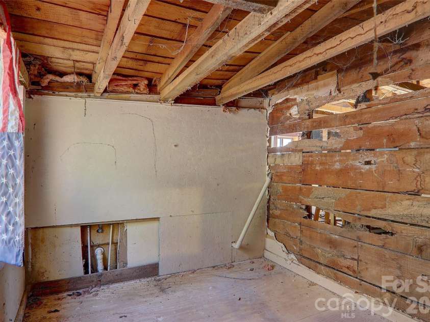 719 Camp Branch Road, Waynesville, NC 28786.  MLS# CAR4364816, YatesRealty ID 14667. 