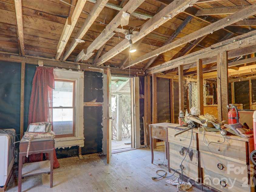 719 Camp Branch Road, Waynesville, NC 28786.  MLS# CAR4364816, YatesRealty ID 14667. 