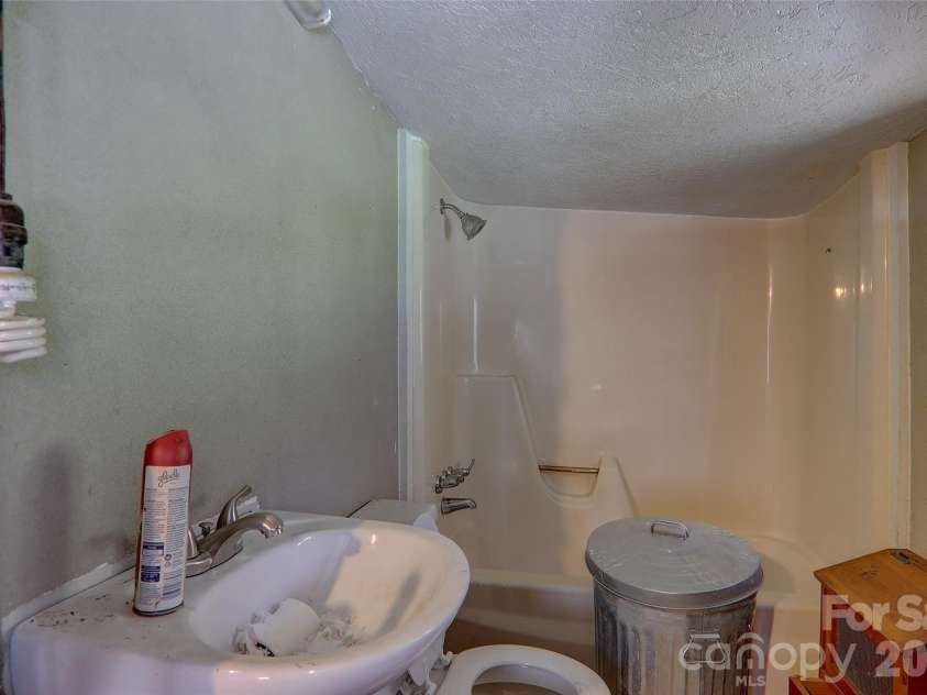 719 Camp Branch Road, Waynesville, NC 28786.  MLS# CAR4364816, YatesRealty ID 14667. 