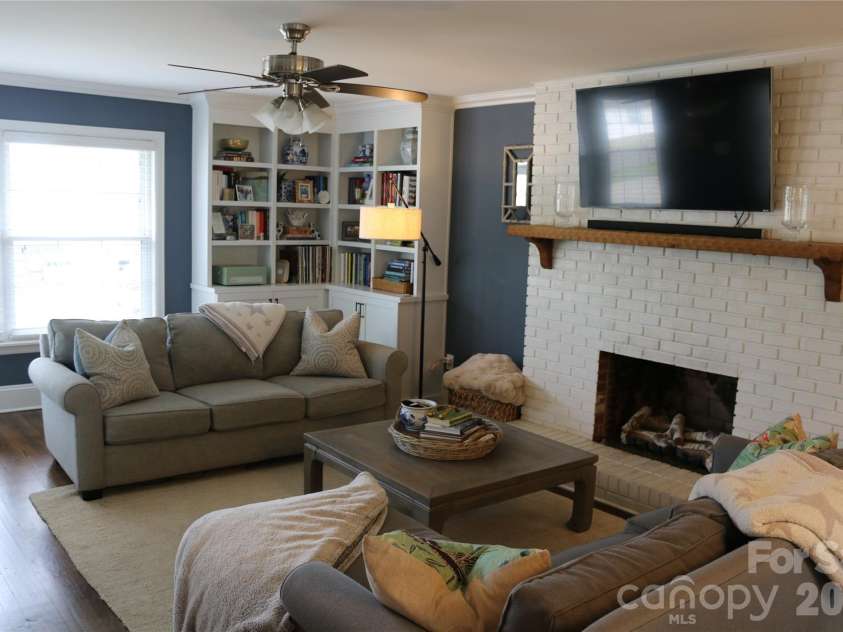 200 Ruby Lane, Gastonia, NC 28054.  MLS# CAR4373046, YatesRealty ID 14668. 