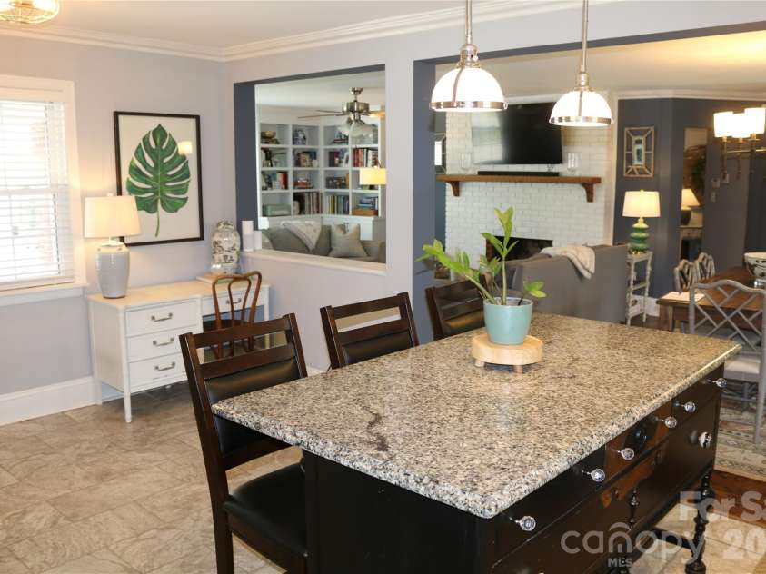200 Ruby Lane, Gastonia, NC 28054.  MLS# CAR4373046, YatesRealty ID 14668. 