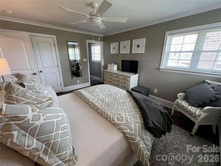 200 Ruby Lane, Gastonia, NC 28054.  MLS# CAR4373046, YatesRealty ID 14668. 