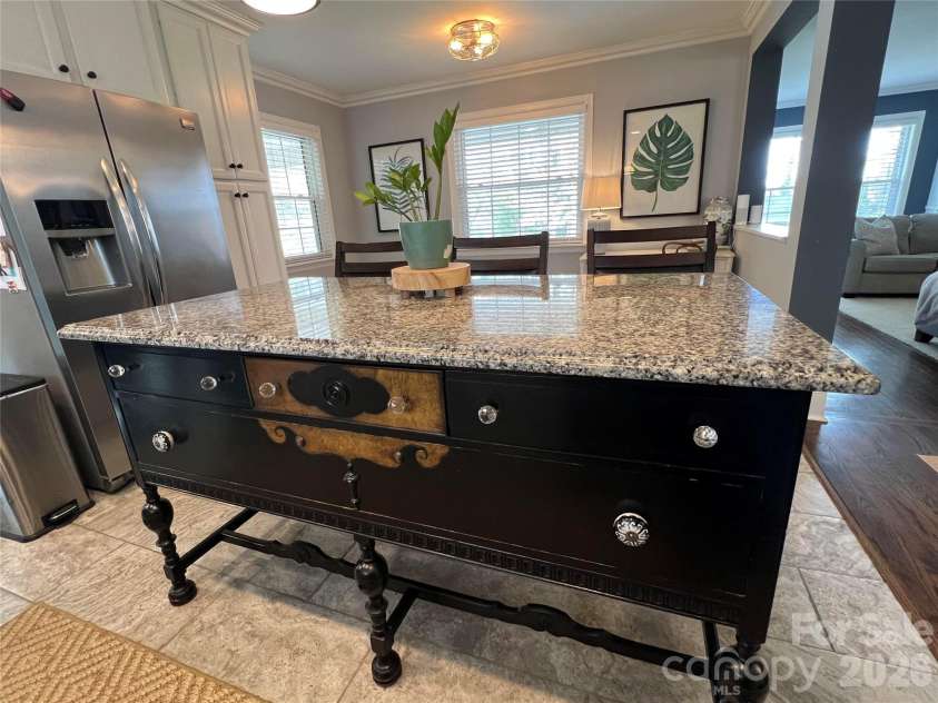 200 Ruby Lane, Gastonia, NC 28054.  MLS# CAR4373046, YatesRealty ID 14668. 