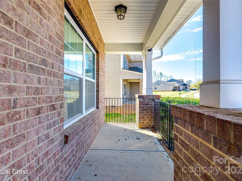 1929 Shorthorn Street, Charlotte, NC 28213.  MLS# CAR4240482, YatesRealty ID 14669. 
