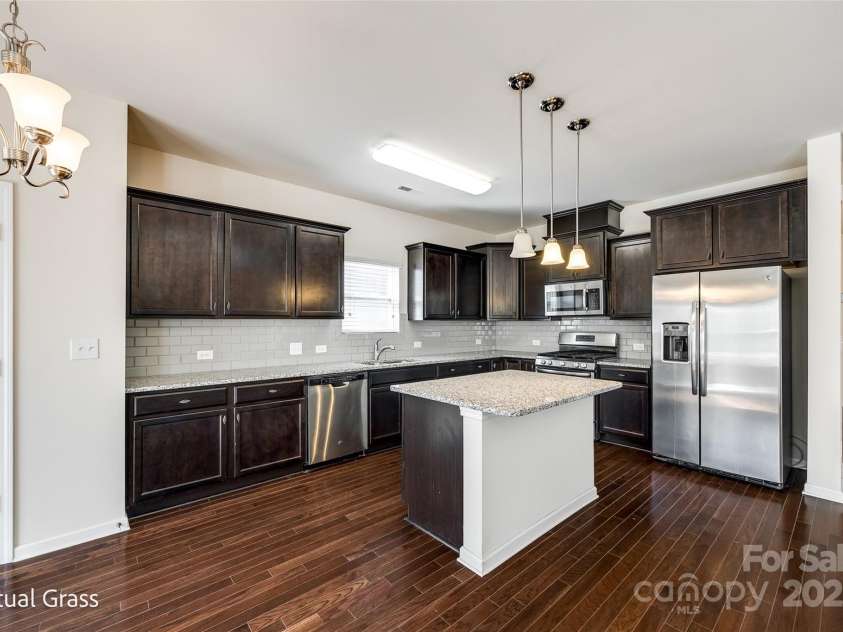 1929 Shorthorn Street, Charlotte, NC 28213.  MLS# CAR4240482, YatesRealty ID 14669. 