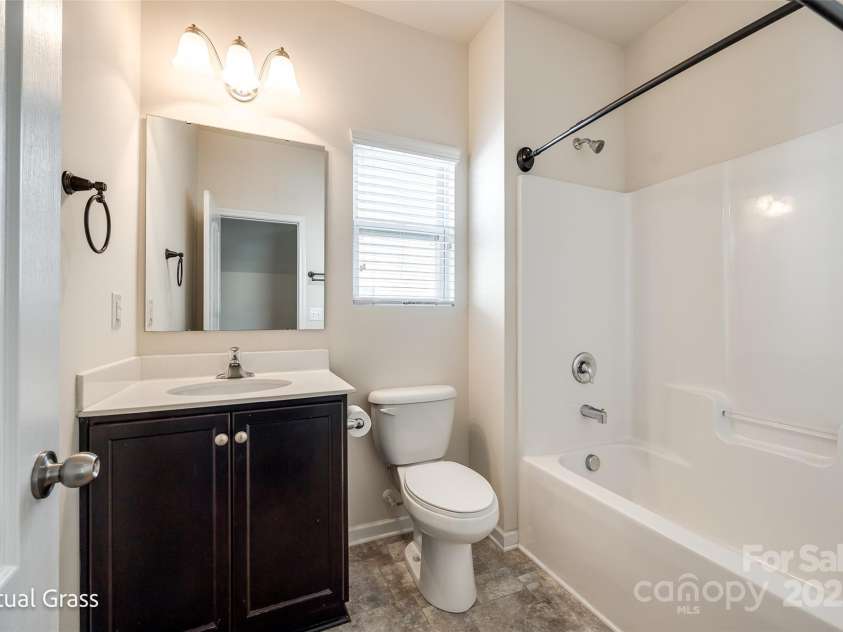1929 Shorthorn Street, Charlotte, NC 28213.  MLS# CAR4240482, YatesRealty ID 14669. 