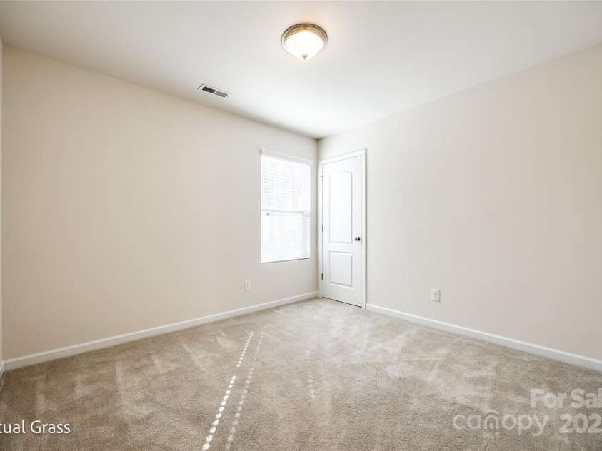 1929 Shorthorn Street, Charlotte, NC 28213.  MLS# CAR4240482, YatesRealty ID 14669. 