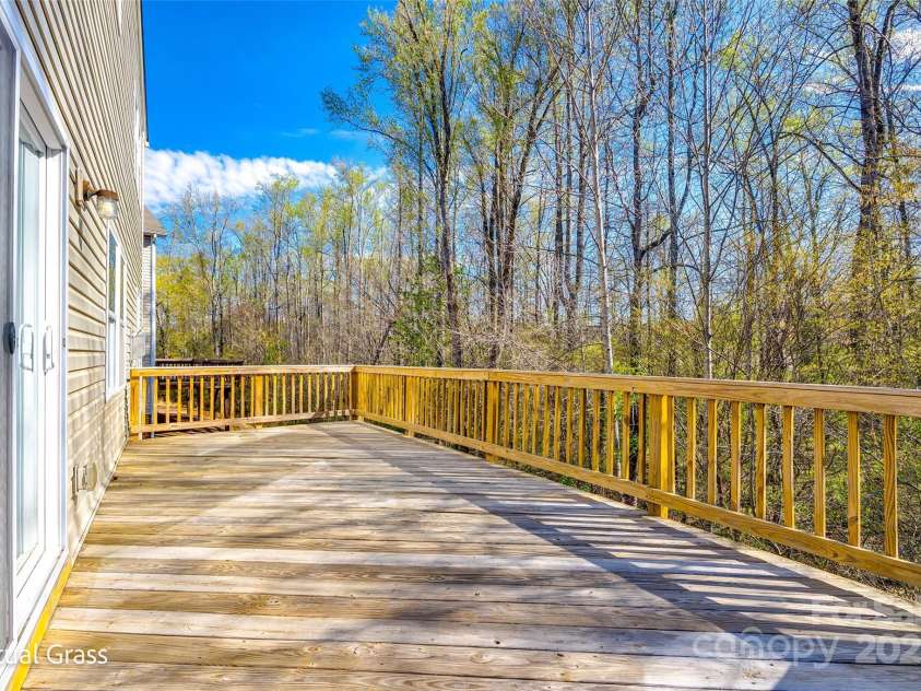 1929 Shorthorn Street, Charlotte, NC 28213.  MLS# CAR4240482, YatesRealty ID 14669. 