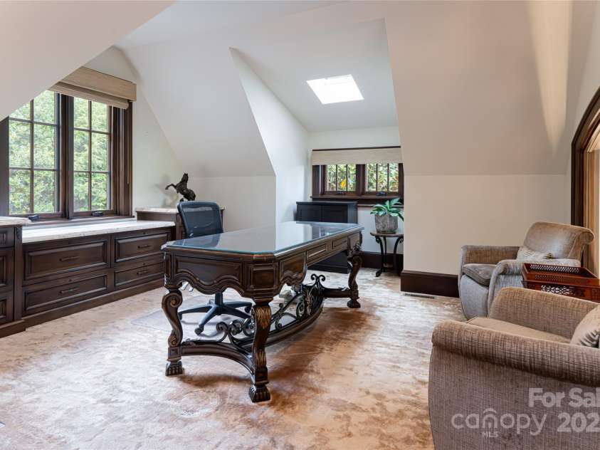 66 Deerhaven Lane, Asheville, NC 28803.  MLS# CAR4137312, YatesRealty ID 1467. 