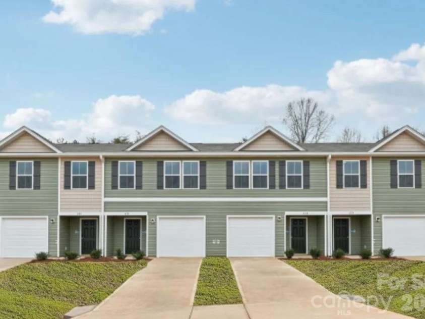 304 D S Main Street, Grover, NC 28073.  MLS# CAR4347396, YatesRealty ID 14670. 