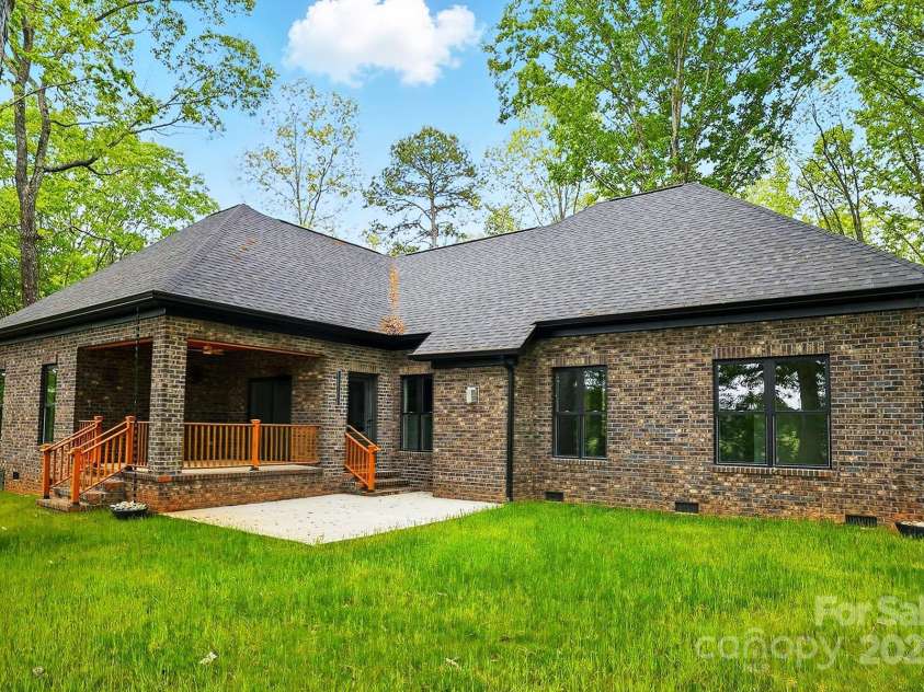 3738 Glen Arbor Drive, Maiden, NC 28650.  MLS# CAR4227504, YatesRealty ID 14671. Back elevation