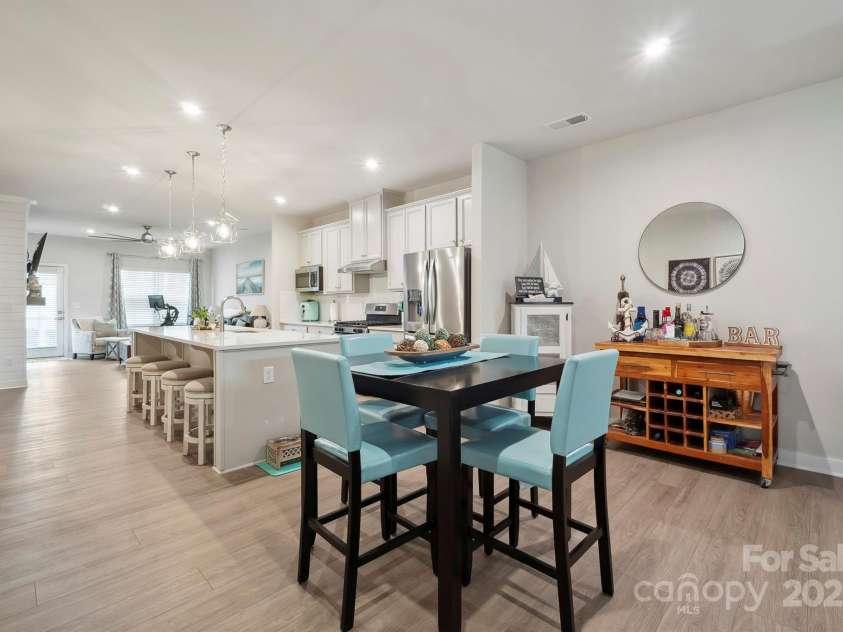 6242 Ashton Park Drive, Denver, NC 28037.  MLS# CAR4252671, YatesRealty ID 14673. Dinning/Kitchen