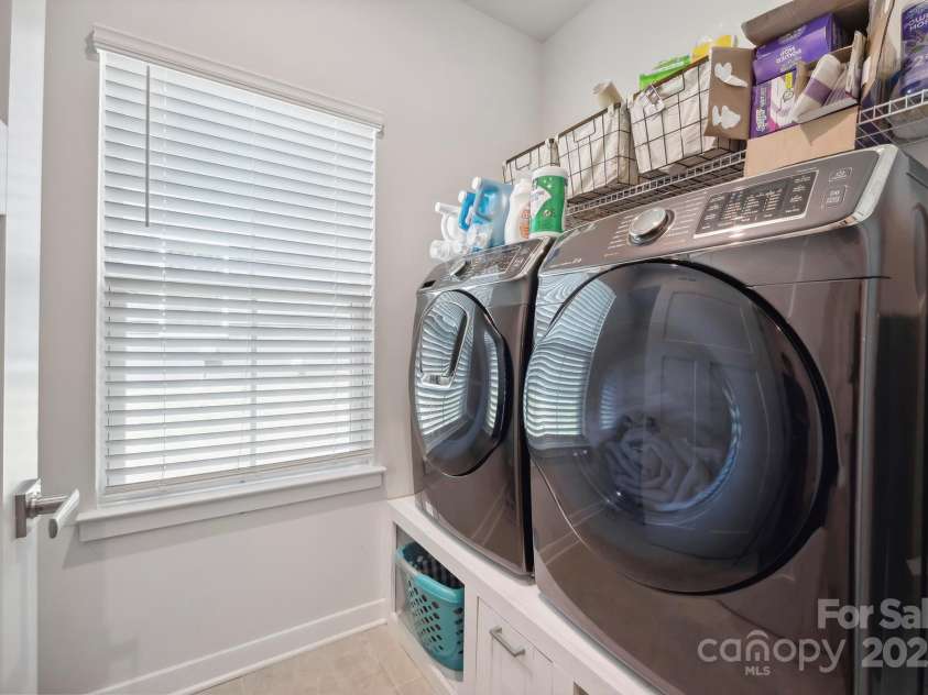 6242 Ashton Park Drive, Denver, NC 28037.  MLS# CAR4252671, YatesRealty ID 14673. Main Level Laundry