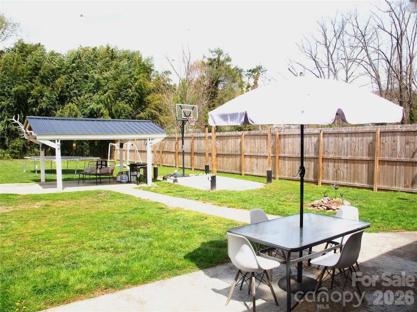 316 Hazelwood Avenue, Waynesville, NC 28786.  MLS# CAR4360518, YatesRealty ID 14675. Fenced Back Yard
