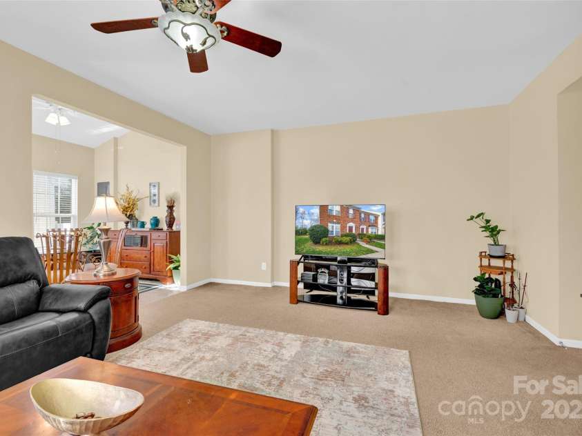 1965 Charlotte Highway, Mooresville, NC 28115.  MLS# CAR4234182, YatesRealty ID 14676. Great Room
