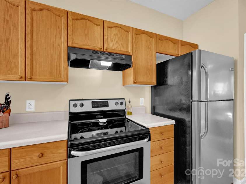 1965 Charlotte Highway, Mooresville, NC 28115.  MLS# CAR4234182, YatesRealty ID 14676. Kitchen