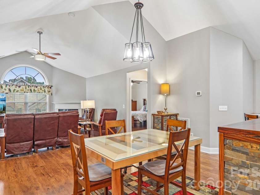 174 Summerfield Place, Flat Rock, NC 28731.  MLS# CAR4391455, YatesRealty ID 14678. 