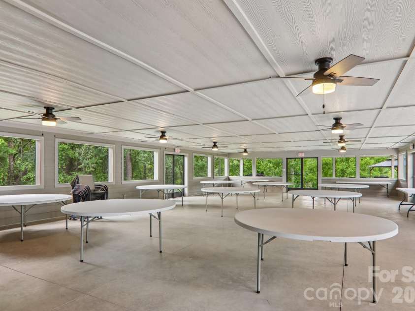 174 Summerfield Place, Flat Rock, NC 28731.  MLS# CAR4391455, YatesRealty ID 14678. 