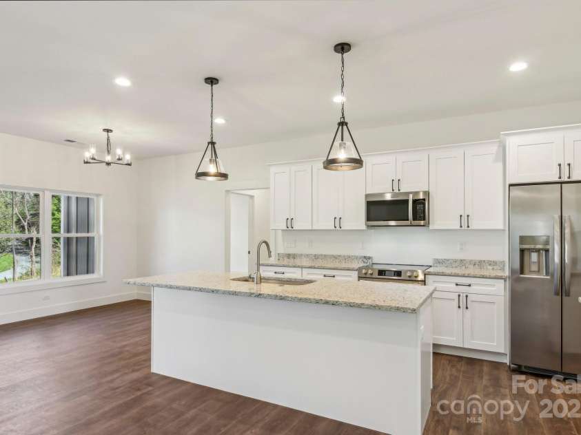 35 Haywood Park Drive, Hendersonville, NC 28791.  MLS# CAR4160719, YatesRealty ID 1468. 