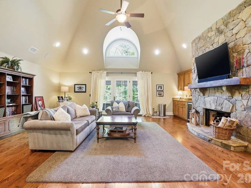 1103 Bromley Drive, Weddington, NC 28104.  MLS# CAR4369365, YatesRealty ID 14680. 