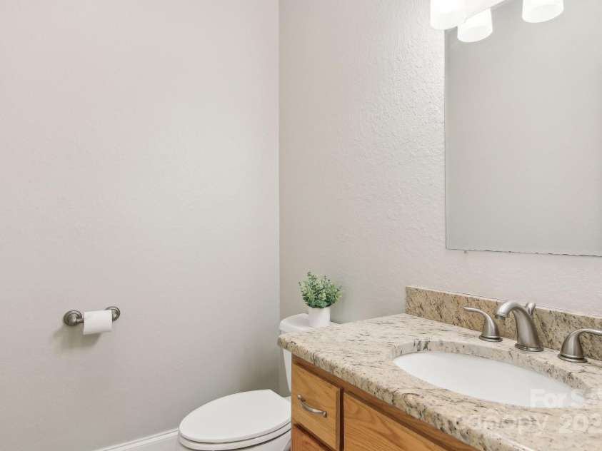 650 Dogwood Drive, Maggie Valley, NC 28751.  MLS# CAR4246709, YatesRealty ID 14680. 