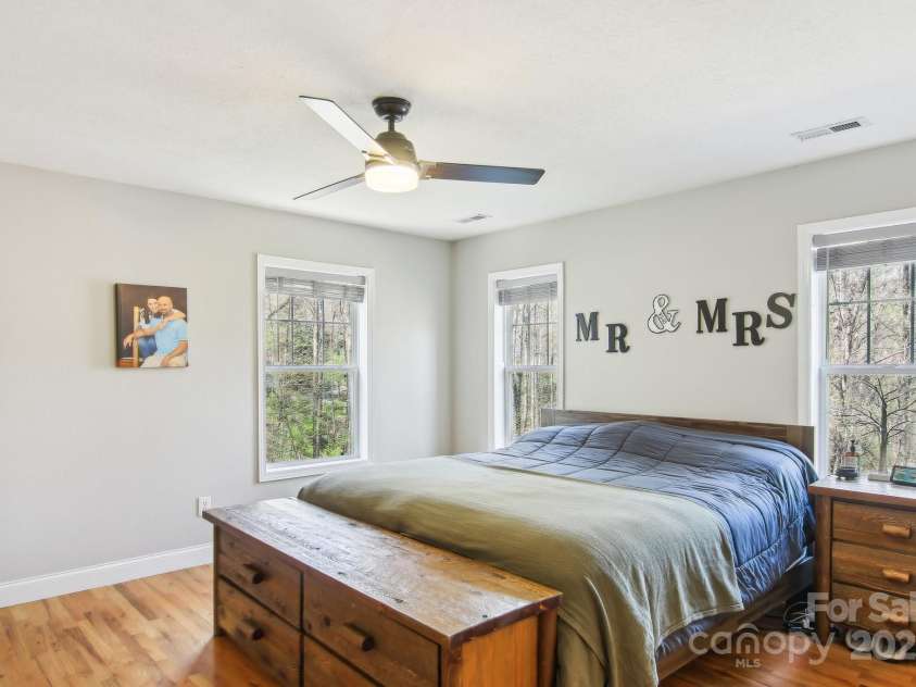 650 Dogwood Drive, Maggie Valley, NC 28751.  MLS# CAR4246709, YatesRealty ID 14680. 