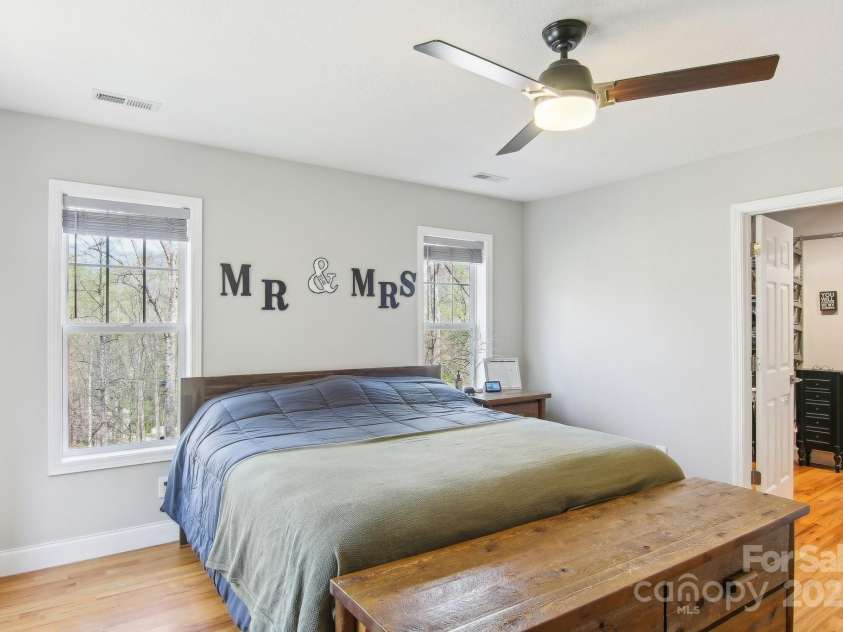 650 Dogwood Drive, Maggie Valley, NC 28751.  MLS# CAR4246709, YatesRealty ID 14680. 