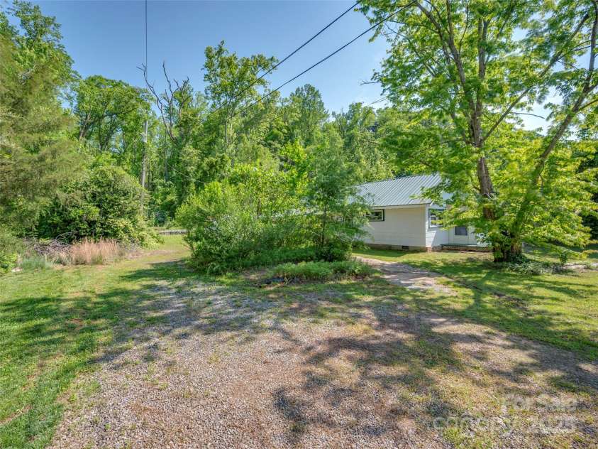 2010 US Hwy 176 None, Tryon, NC 28782.  MLS# CAR4253707, YatesRealty ID 14681. 