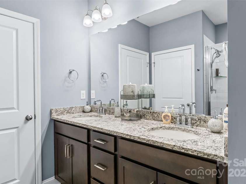 4112 Steel Way, Sherrills Ford, NC 28673.  MLS# CAR4242524, YatesRealty ID 14683. 