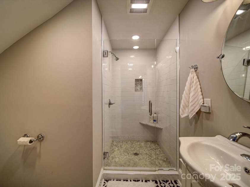 226 Union Street, Concord, NC 28025.  MLS# CAR4254947, YatesRealty ID 14684. 