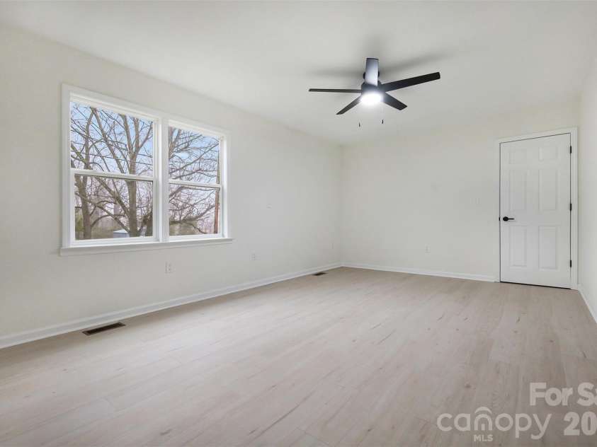 2317 Flint Hill Church Road, Shelby, NC 28152.  MLS# CAR4321390, YatesRealty ID 14686. 