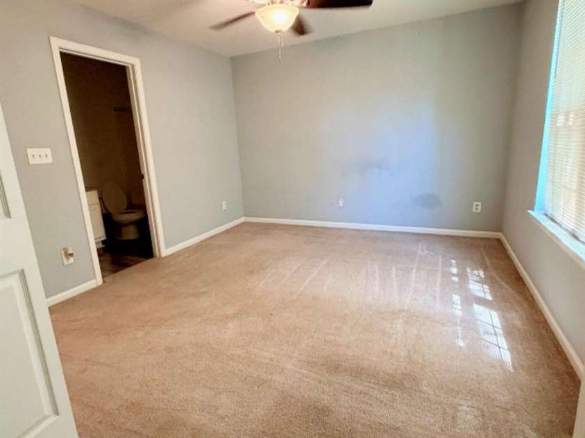 3117 Nevin Place Drive, Charlotte, NC 28269.  MLS# CAR4364419, YatesRealty ID 14687. 
