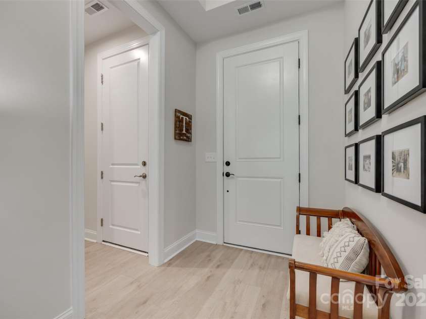 3029 Trace Meadow Court, York, SC 29745.  MLS# CAR4250027, YatesRealty ID 14688. Entrance hallway