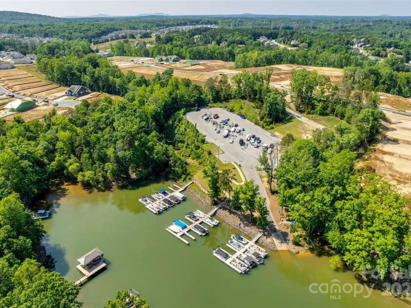 3029 Trace Meadow Court, York, SC 29745.  MLS# CAR4250027, YatesRealty ID 14688. Handsmill Marina
