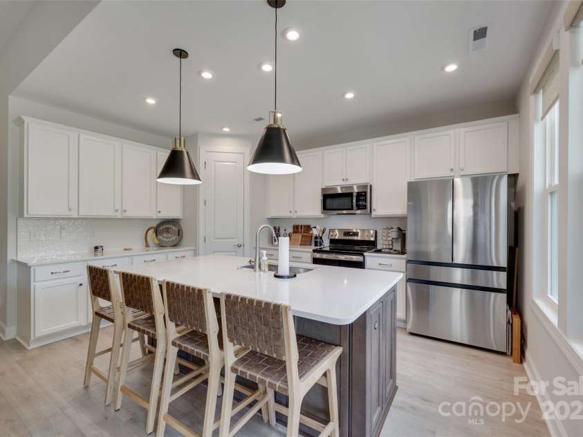 3029 Trace Meadow Court, York, SC 29745.  MLS# CAR4250027, YatesRealty ID 14688. Kitchen