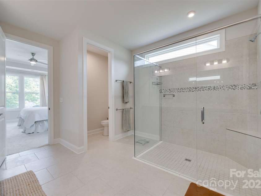 3029 Trace Meadow Court, York, SC 29745.  MLS# CAR4250027, YatesRealty ID 14688. Primary Bath