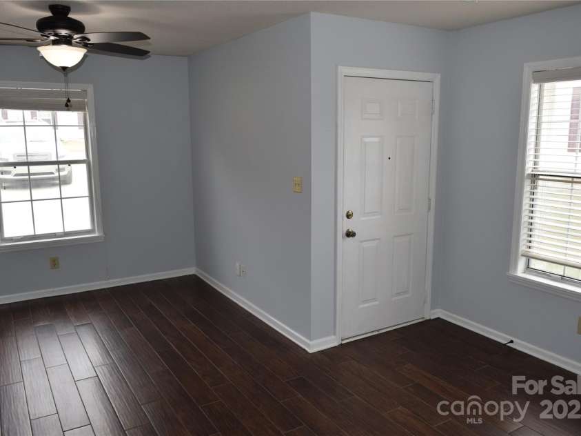 1091 Farm Pond Lane, Rock Hill, SC 29732.  MLS# CAR4202250, YatesRealty ID 14690. 