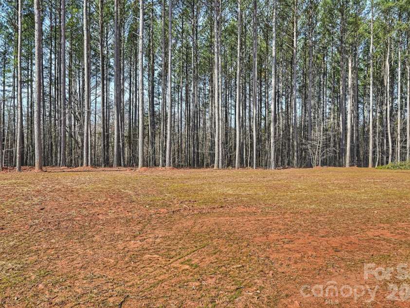 2307 Lee Lawing Road, Lincolnton, NC 28092.  MLS# CAR4348884, YatesRealty ID 14692. 