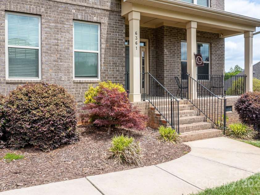 6361 Willow Farm Drive, Denver, NC 28037.  MLS# CAR4219563, YatesRealty ID 14692. 